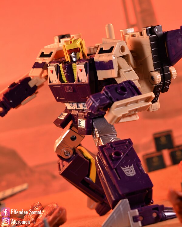 Transformers Legacy Blitzwing Toy Photography Images By Effendee Samat  (4 of 13)